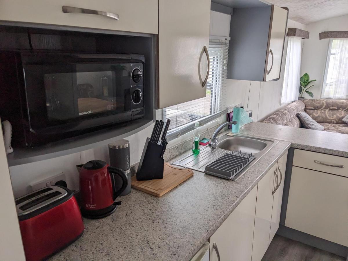 Static Caravan On Lady'S Mile Holiday Park Dawlish Exterior foto